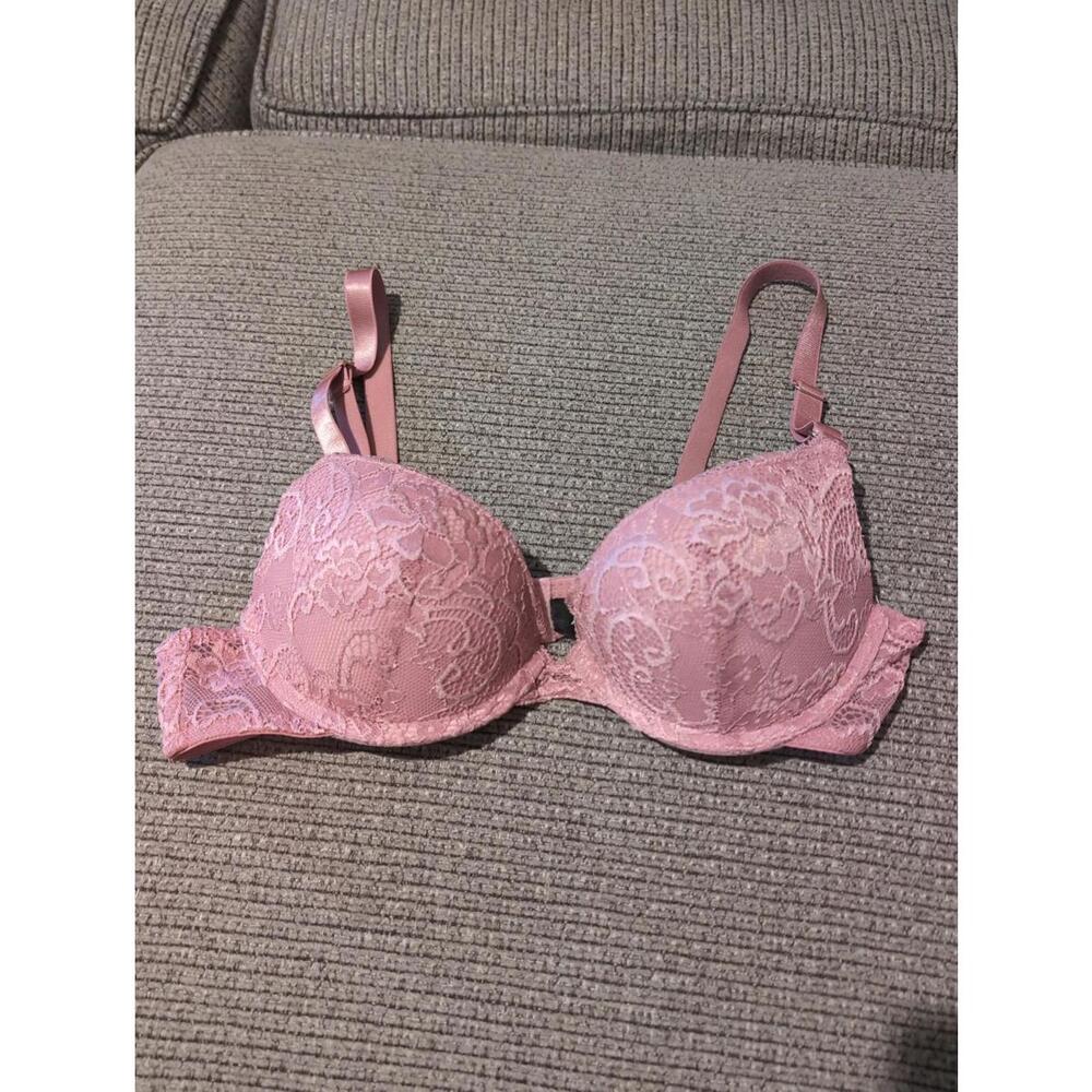 34B xoxo pink bra